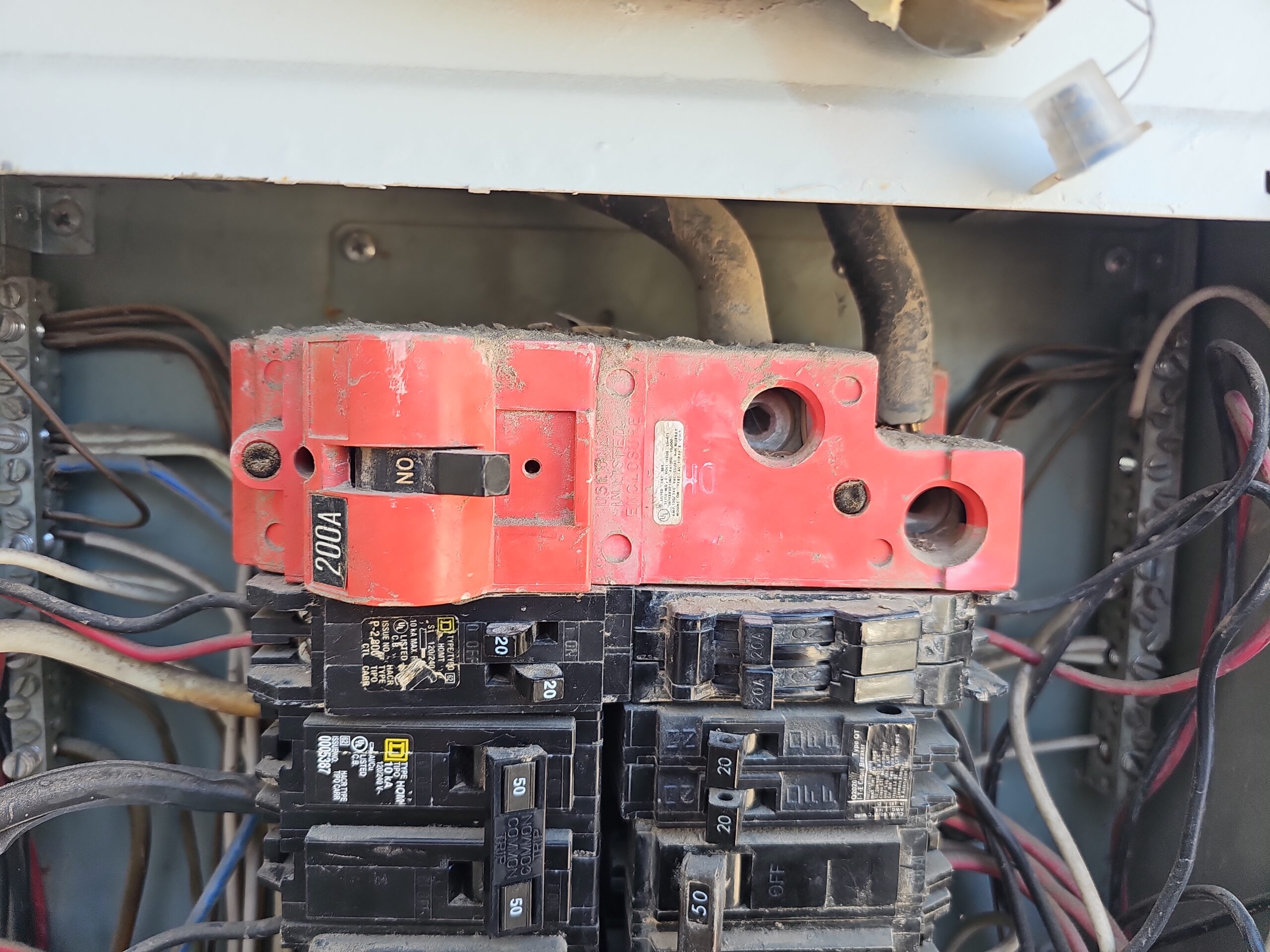 Circuit breaker replacement in Las Vegas electrical panel